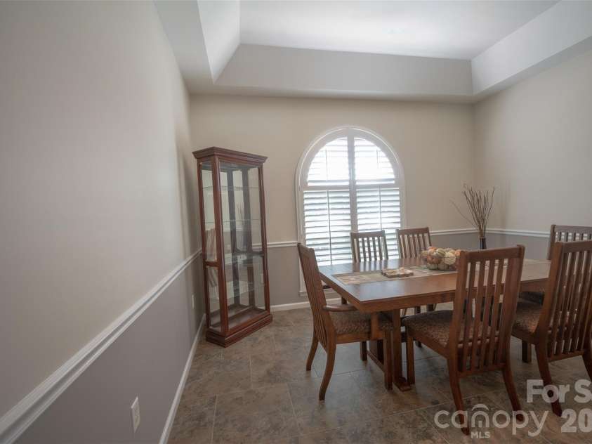 115 Providence Place, York, SC 29745.  MLS# CAR4390448, YatesRealty ID 46394. Dining room