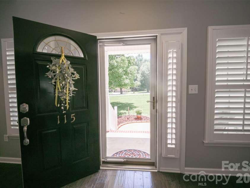 115 Providence Place, York, SC 29745.  MLS# CAR4390448, YatesRealty ID 46394. Front door view from foyer