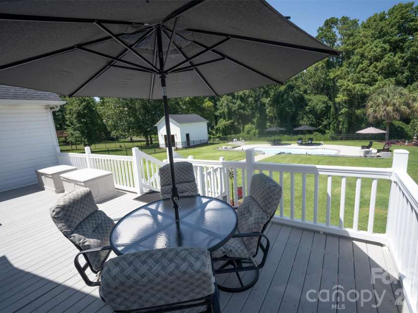 115 Providence Place, York, SC 29745.  MLS# CAR4390448, YatesRealty ID 46394. Large deck area