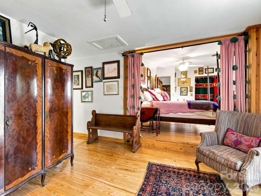 327 Summit Road, Tryon, NC 28782.  MLS# CAR4417439, YatesRealty ID 46395. Spacious primary suite