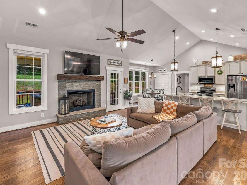 430 Bob Hardin Road, Rutherfordton, NC 28139.  MLS# CAR4417468, YatesRealty ID 46397. 