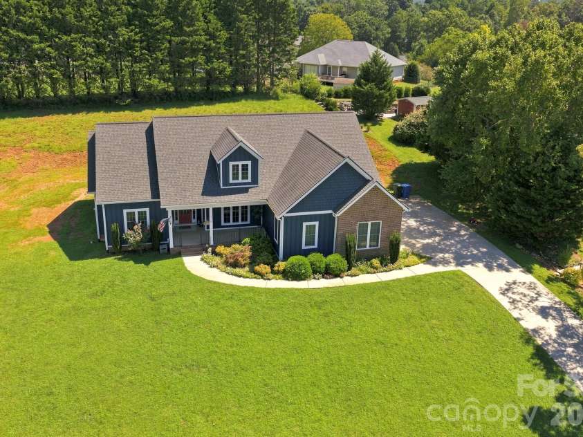 430 Bob Hardin Road, Rutherfordton, NC 28139.  MLS# CAR4417468, YatesRealty ID 46397. 