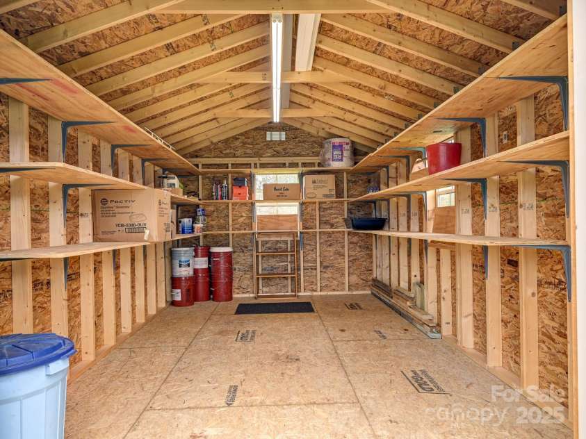 123 Big Oak Road, Hendersonville, NC 28792.  MLS# CAR4250843, YatesRealty ID 464. 