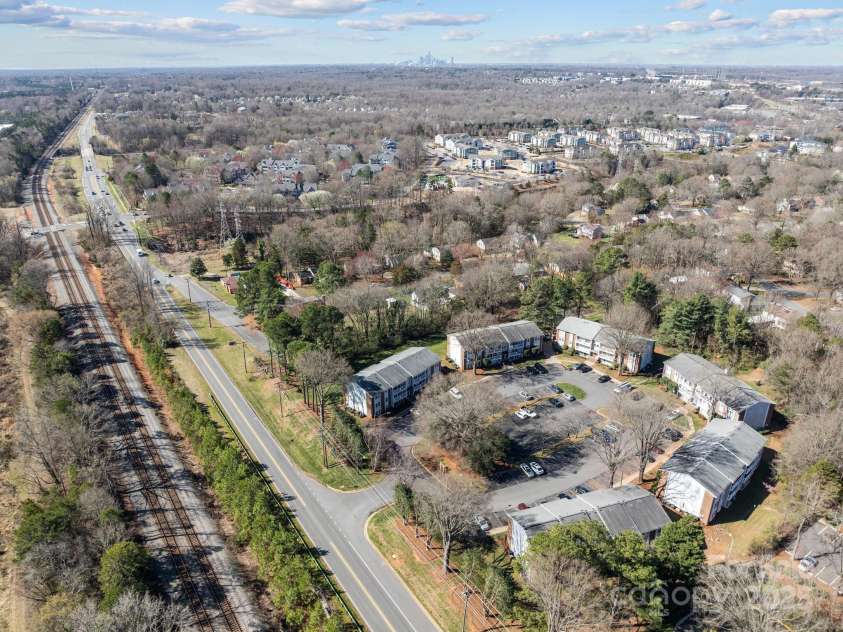 9405 Old Concord Road, Charlotte, NC 28213.  MLS# CAR4232141, YatesRealty ID 4640. 