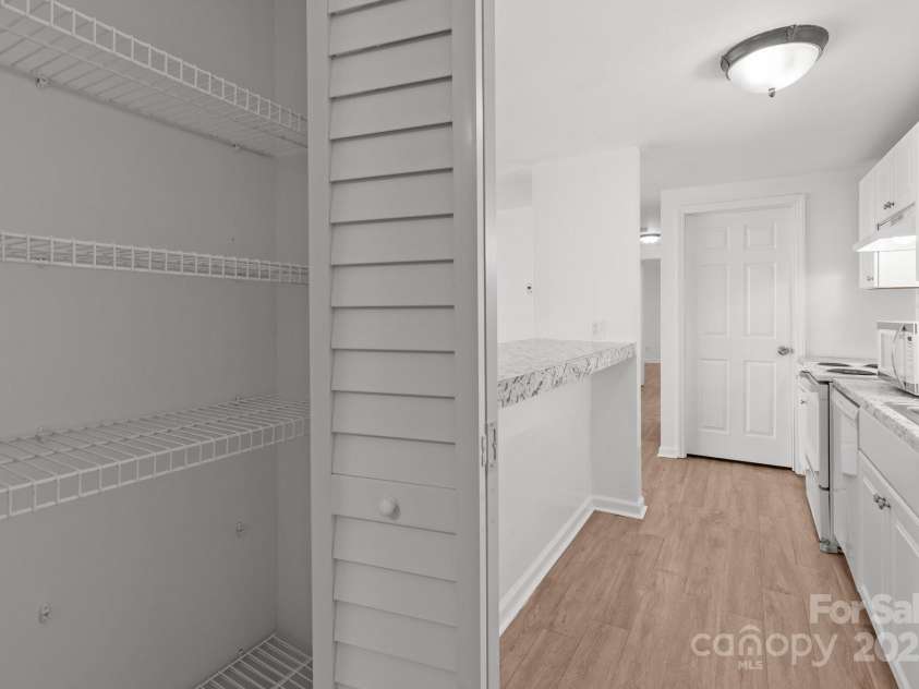 9405 Old Concord Road, Charlotte, NC 28213.  MLS# CAR4232141, YatesRealty ID 4640. 