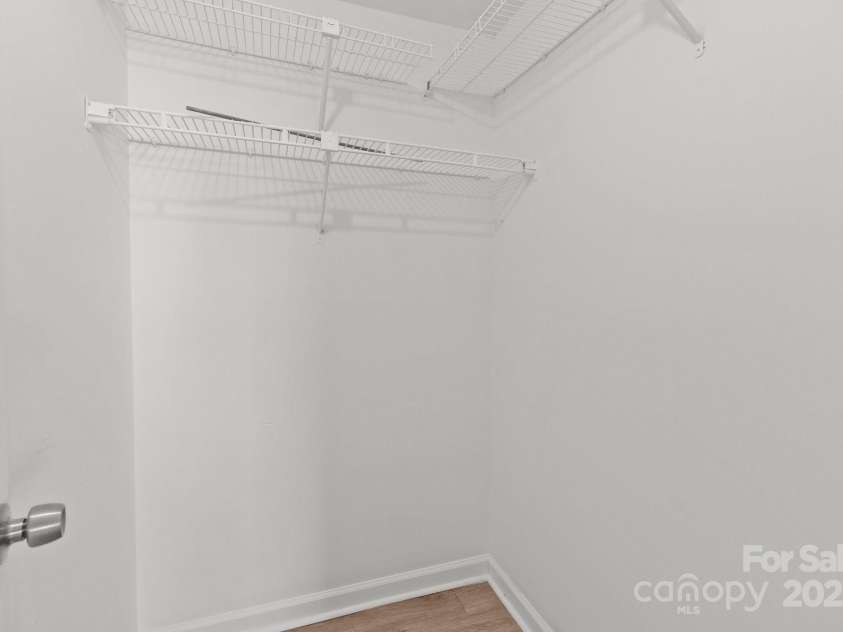 9405 Old Concord Road, Charlotte, NC 28213.  MLS# CAR4232141, YatesRealty ID 4640. 