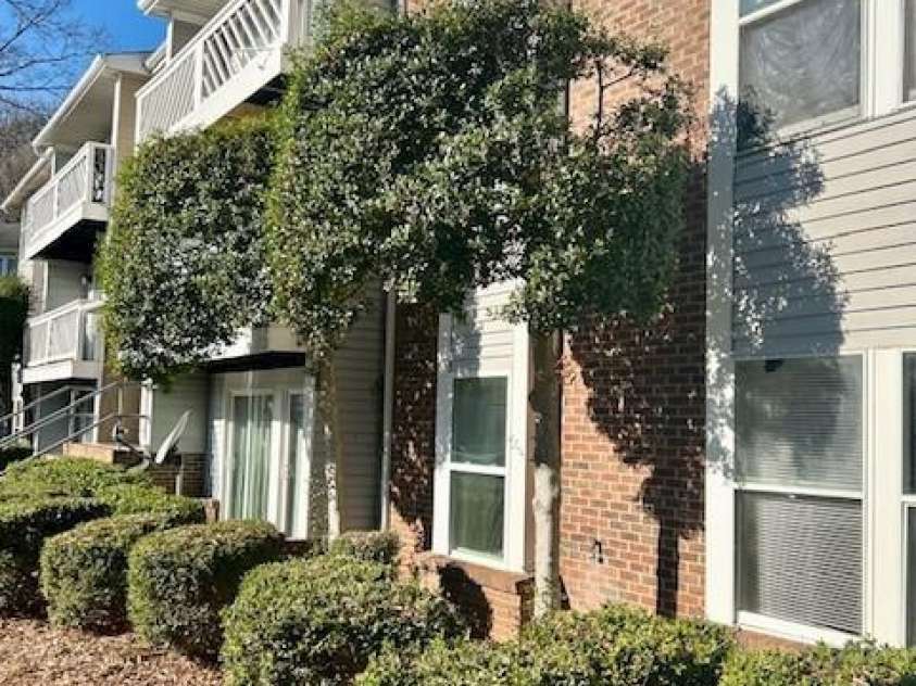 9405 Old Concord Road, Charlotte, NC 28213.  MLS# CAR4330531, YatesRealty ID 4640. 