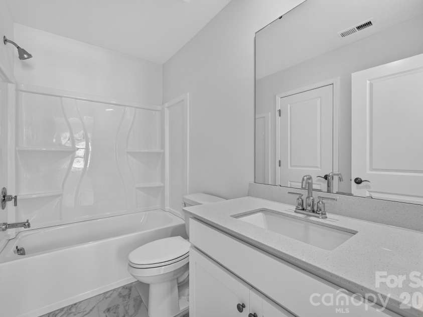 6406 Turkey Roost Way, Lancaster, SC 29720.  MLS# CAR4417474, YatesRealty ID 46401. 