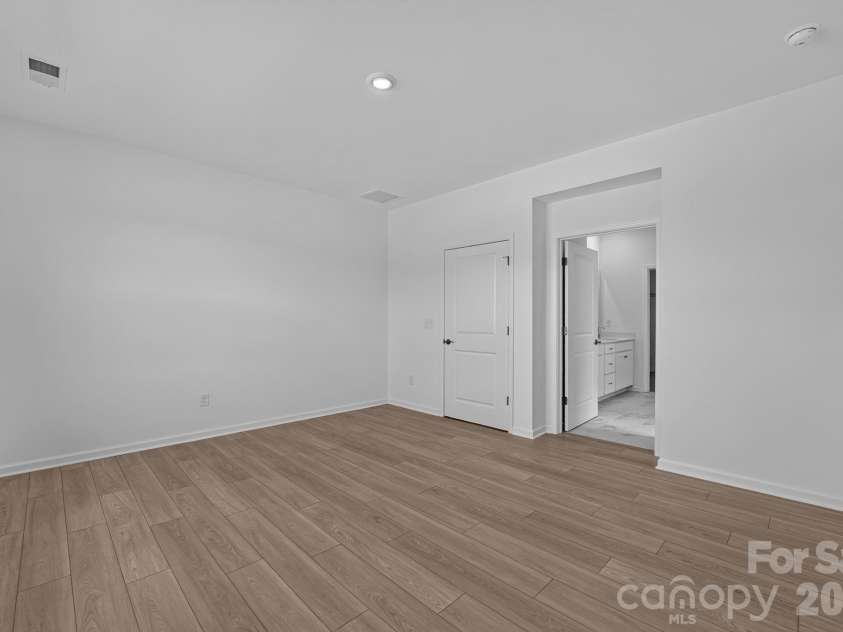 6406 Turkey Roost Way, Lancaster, SC 29720.  MLS# CAR4417474, YatesRealty ID 46401. 