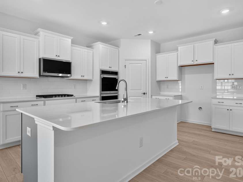 6406 Turkey Roost Way, Lancaster, SC 29720.  MLS# CAR4417474, YatesRealty ID 46401. 