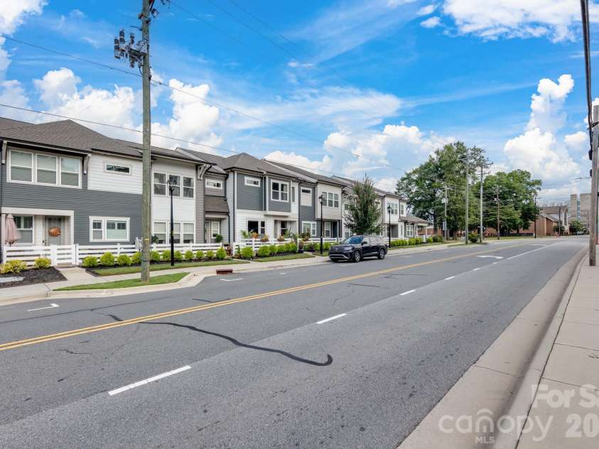 5471 Comiskey Alley, Kannapolis, NC 28081.  MLS# CAR4417384, YatesRealty ID 46402. 