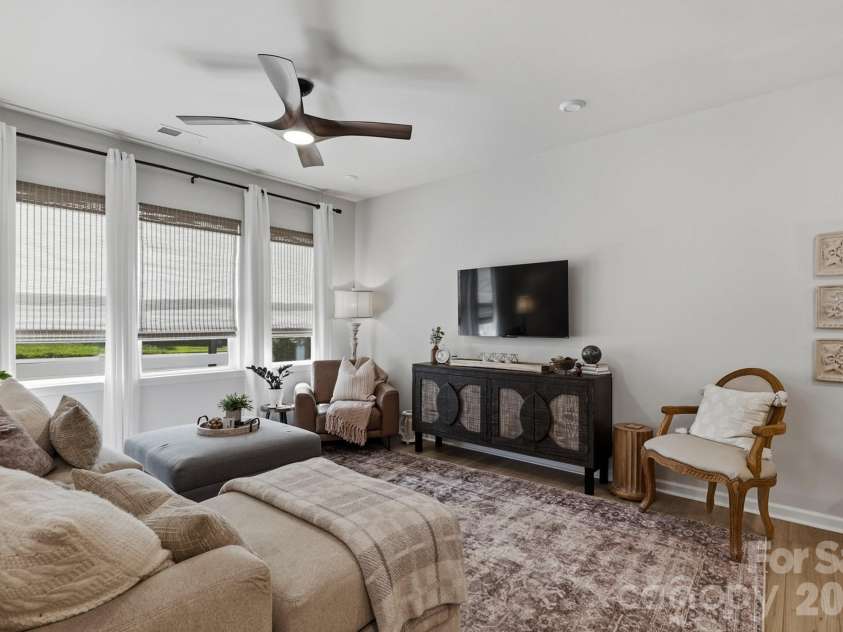 5471 Comiskey Alley, Kannapolis, NC 28081.  MLS# CAR4417384, YatesRealty ID 46402. 