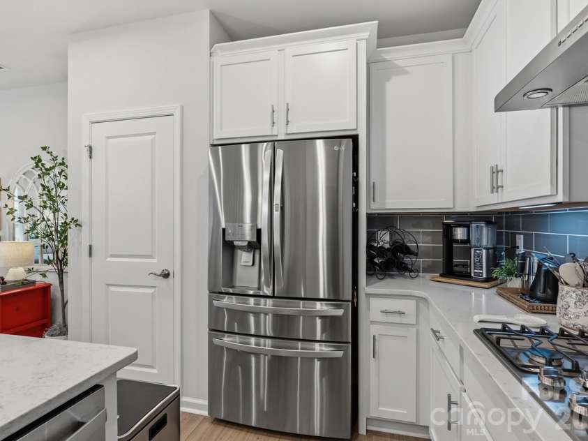 5471 Comiskey Alley, Kannapolis, NC 28081.  MLS# CAR4417384, YatesRealty ID 46402. 