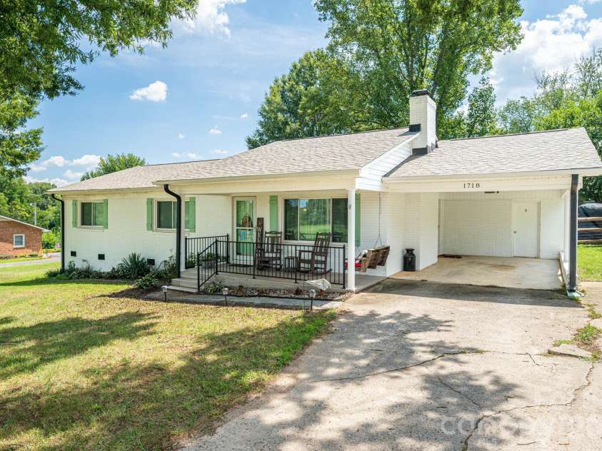 1718 Woolie Road, Lincolnton, NC 28092.  MLS# CAR4417317, YatesRealty ID 46404. 