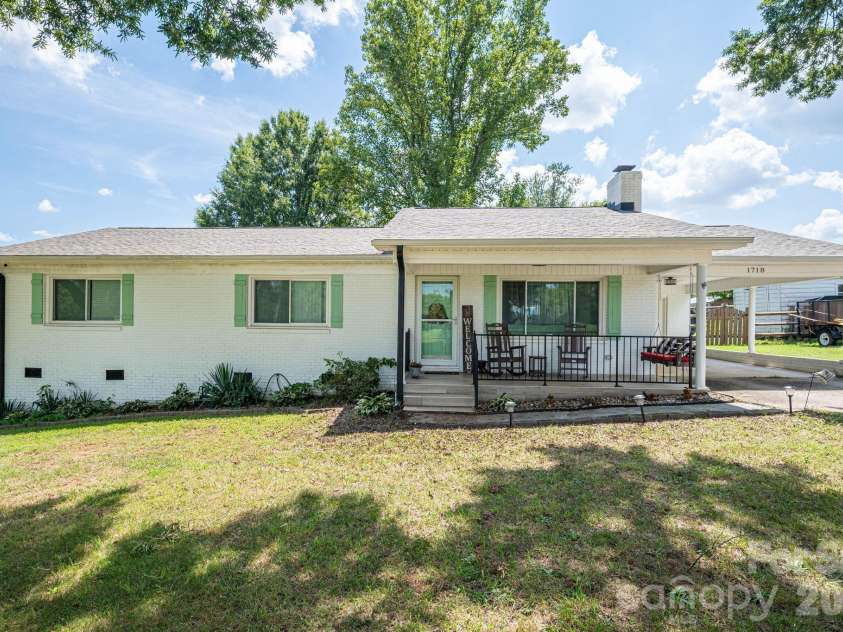 1718 Woolie Road, Lincolnton, NC 28092.  MLS# CAR4417317, YatesRealty ID 46404. 