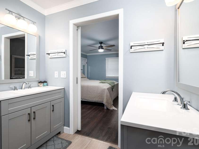 1718 Woolie Road, Lincolnton, NC 28092.  MLS# CAR4417317, YatesRealty ID 46404. Primary bathroom with double vanity