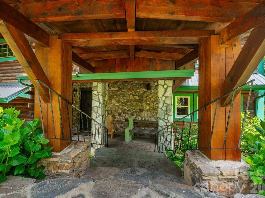 1185 Black Bear Drive, Mars Hill, NC 28754.  MLS# CAR4409355, YatesRealty ID 46406. 