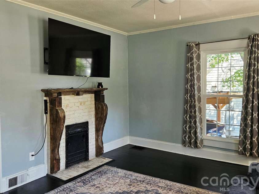 607 3rd Street, Spencer, NC 28159.  MLS# CAR4408591, YatesRealty ID 46408. Living room