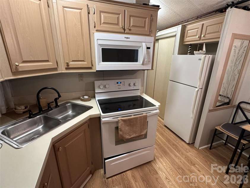 109 Hummingbird Circle, New London, NC 28127.  MLS# CAR4413096, YatesRealty ID 46409. 