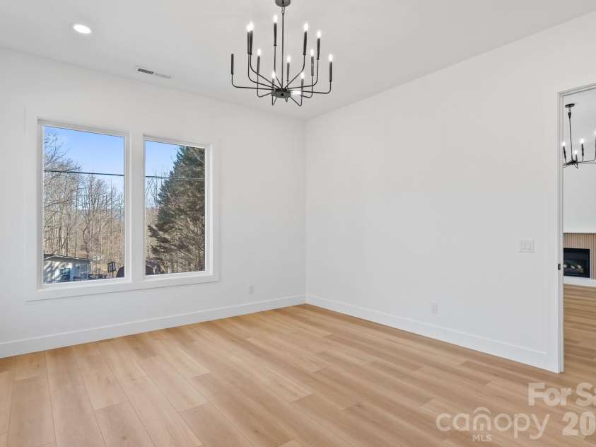 5 Trevs Way, Fletcher, NC 28732.  MLS# CAR4337019, YatesRealty ID 4641. 