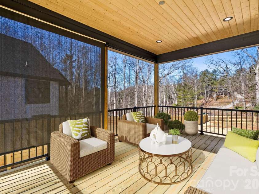 5 Trevs Way, Fletcher, NC 28732.  MLS# CAR4337019, YatesRealty ID 4641. 