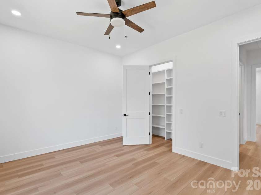 5 Trevs Way, Fletcher, NC 28732.  MLS# CAR4337019, YatesRealty ID 4641. 