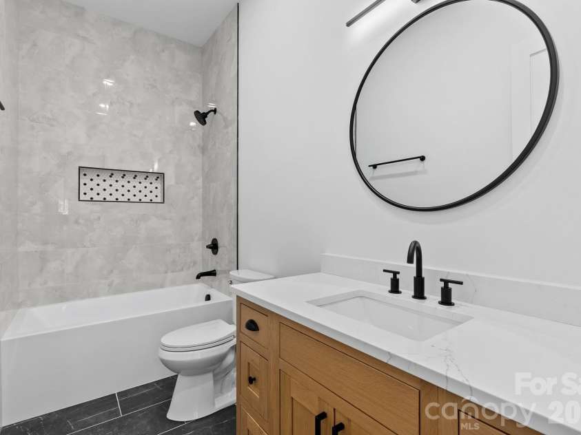 5 Trevs Way, Fletcher, NC 28732.  MLS# CAR4337019, YatesRealty ID 4641. 