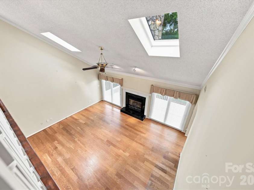 3823 ROCK BRIDGE Drive, Conover, NC 28613.  MLS# CAR4417507, YatesRealty ID 46411. 