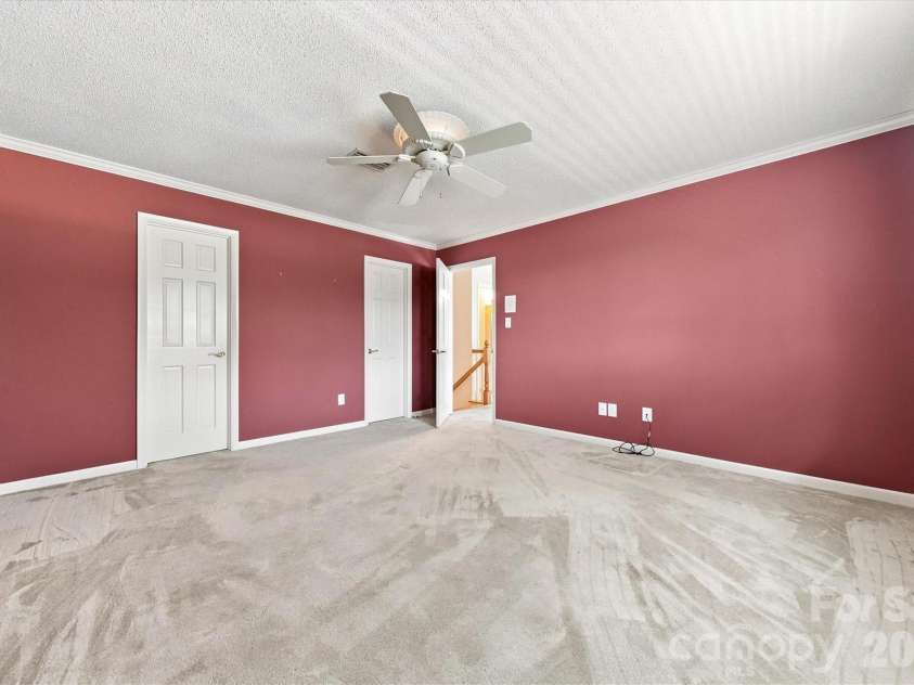 3823 ROCK BRIDGE Drive, Conover, NC 28613.  MLS# CAR4417507, YatesRealty ID 46411. 