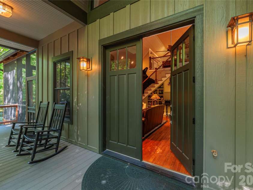 35 Flint Ridge Road, Bryson City, NC 28713.  MLS# CAR4410235, YatesRealty ID 46412. 