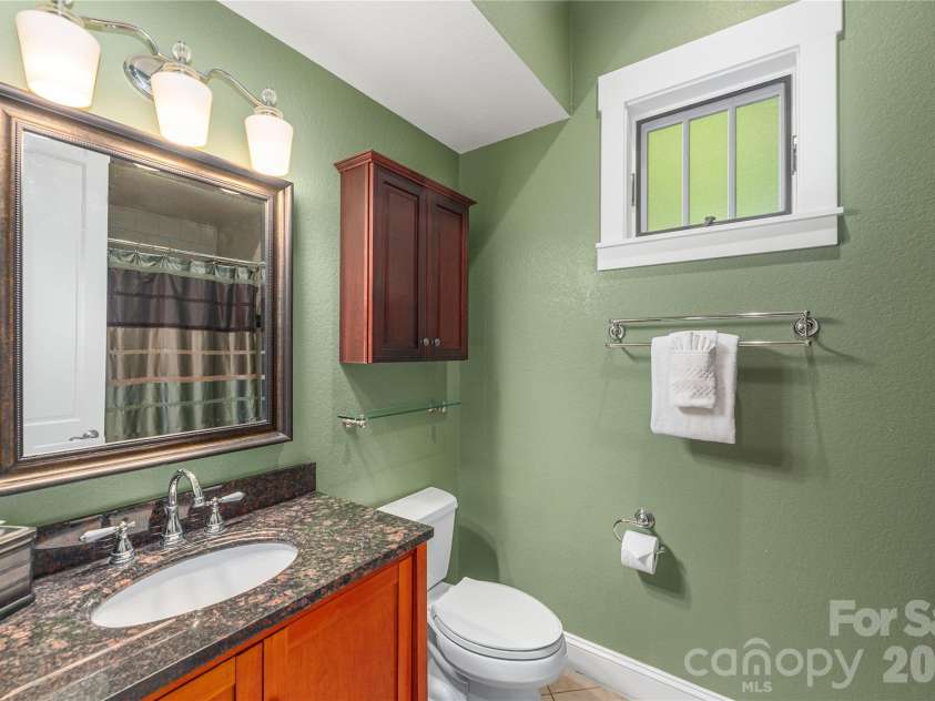 35 Flint Ridge Road, Bryson City, NC 28713.  MLS# CAR4410235, YatesRealty ID 46412. 