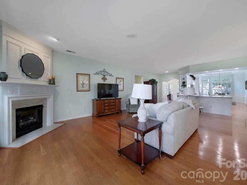 9219 Whistling Straits Drive, Indian Land, SC 29707.  MLS# CAR4417398, YatesRealty ID 46414. 