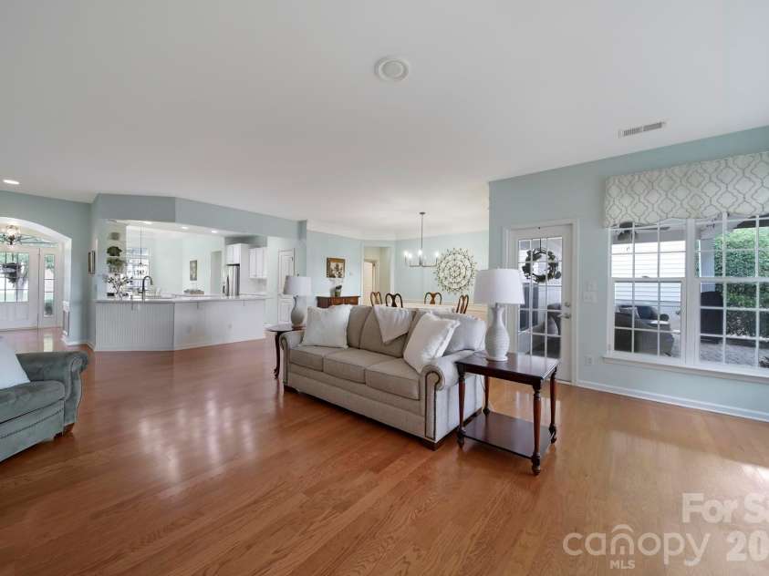 9219 Whistling Straits Drive, Indian Land, SC 29707.  MLS# CAR4417398, YatesRealty ID 46414. 