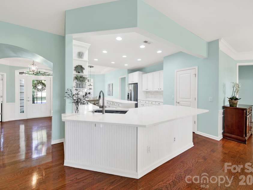 9219 Whistling Straits Drive, Indian Land, SC 29707.  MLS# CAR4417398, YatesRealty ID 46414. 