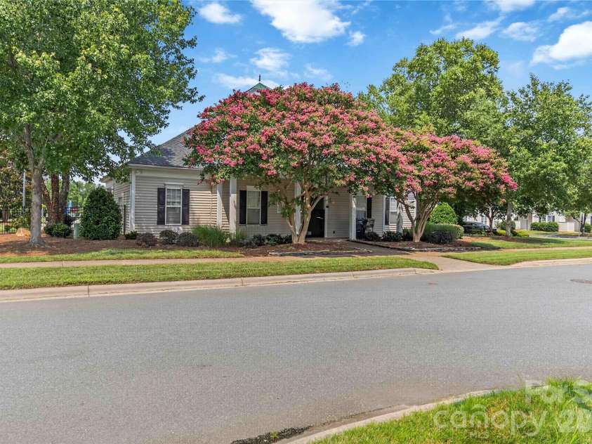 4131 Center Place Drive, Harrisburg, NC 28075.  MLS# CAR4408643, YatesRealty ID 46416. 