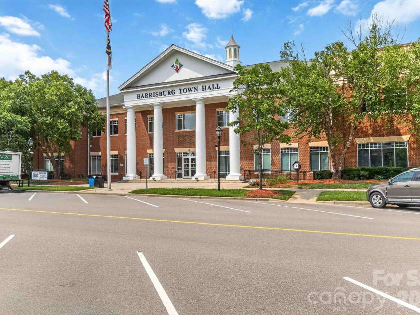 4131 Center Place Drive, Harrisburg, NC 28075.  MLS# CAR4408643, YatesRealty ID 46416. 