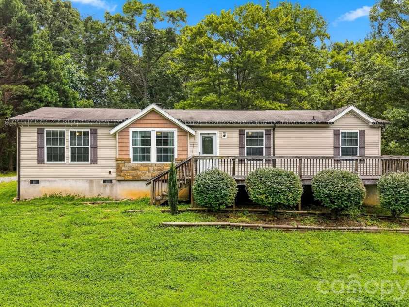 2093 Conley Bumgarner Road, Morganton, NC 28655.  MLS# CAR4417521, YatesRealty ID 46418. 