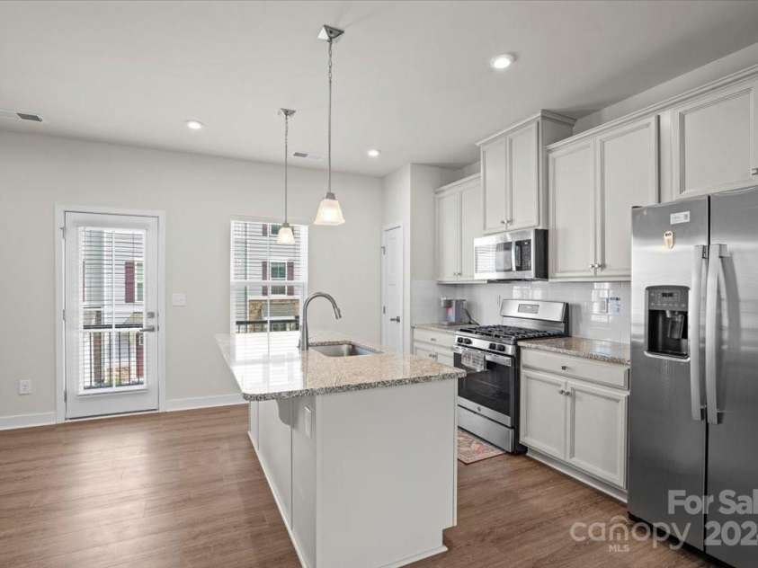 1725 Aspire Street, Charlotte, NC 28262.  MLS# CAR4205926, YatesRealty ID 4642. 