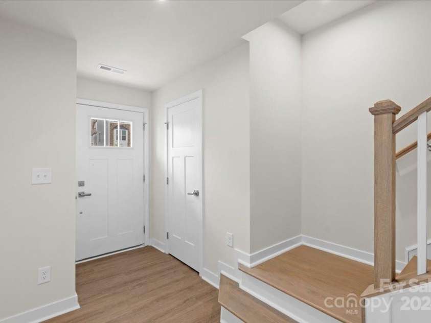 1725 Aspire Street, Charlotte, NC 28262.  MLS# CAR4205926, YatesRealty ID 4642. 