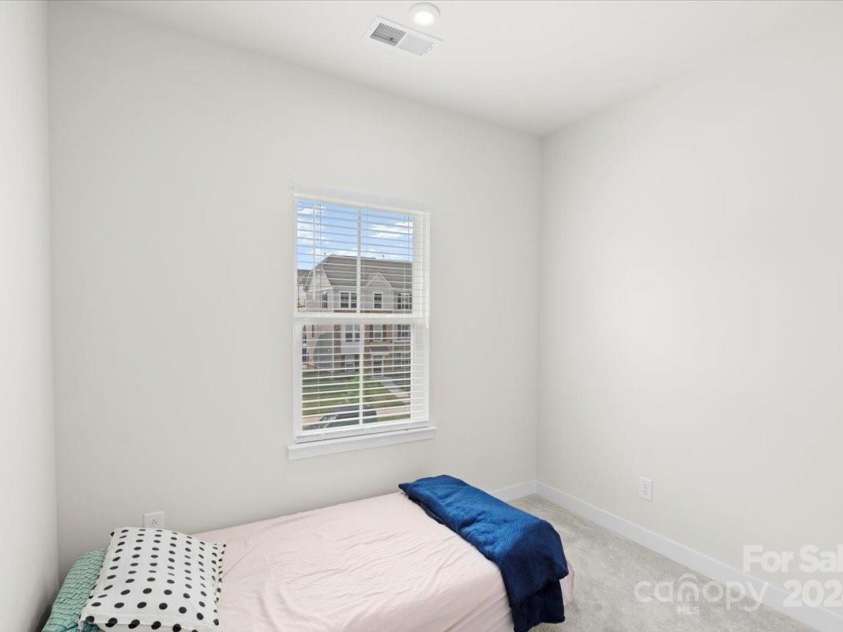 1725 Aspire Street, Charlotte, NC 28262.  MLS# CAR4205926, YatesRealty ID 4642. 