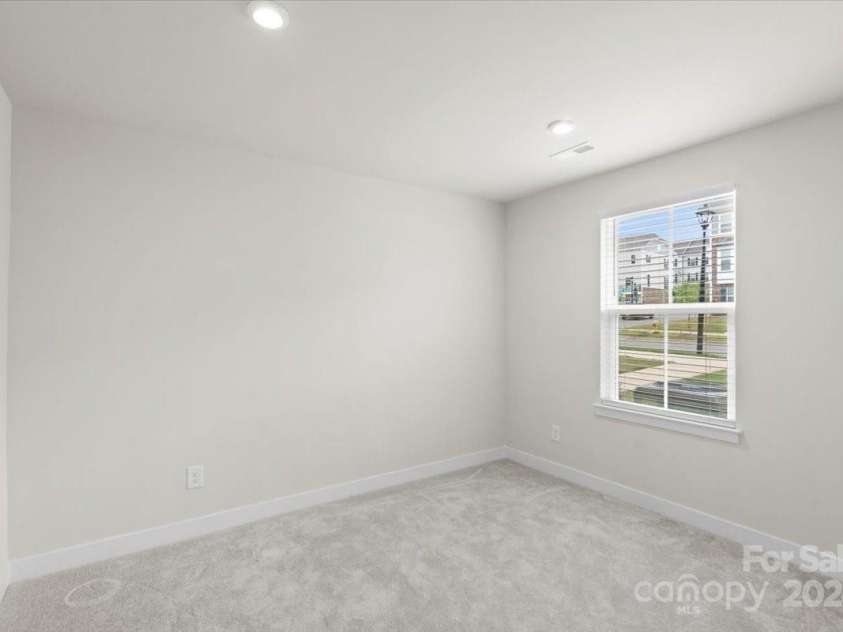 1725 Aspire Street, Charlotte, NC 28262.  MLS# CAR4205926, YatesRealty ID 4642. 