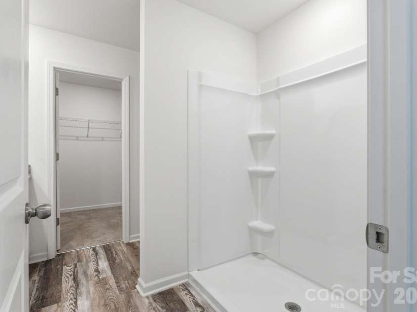 1820 Safriet Road, Statesville, NC 28677.  MLS# CAR4390167, YatesRealty ID 46421. Primary Bathroom