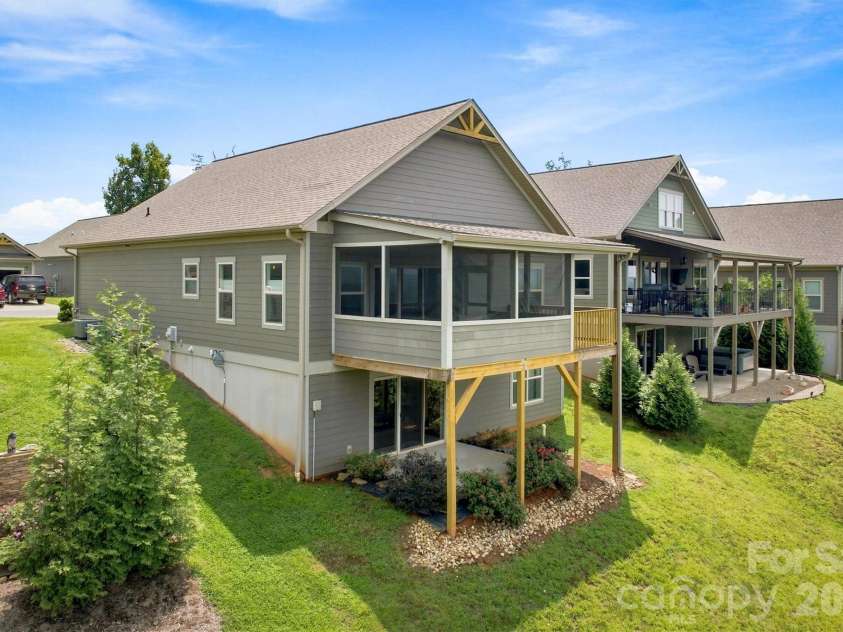 1386 River Club Ridge, Lenoir, NC 28645.  MLS# CAR4417459, YatesRealty ID 46424. 