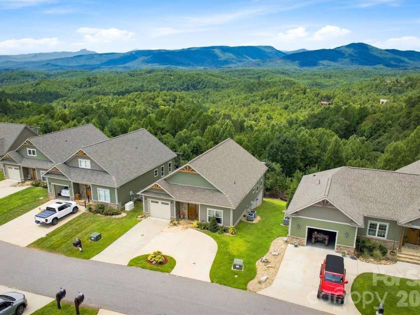 1386 River Club Ridge, Lenoir, NC 28645.  MLS# CAR4417459, YatesRealty ID 46424. 