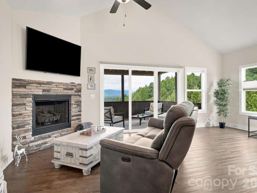 1386 River Club Ridge, Lenoir, NC 28645.  MLS# CAR4417459, YatesRealty ID 46424. 