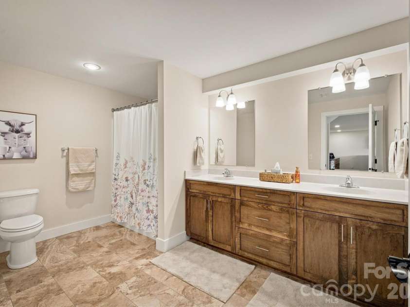 1386 River Club Ridge, Lenoir, NC 28645.  MLS# CAR4417459, YatesRealty ID 46424. 