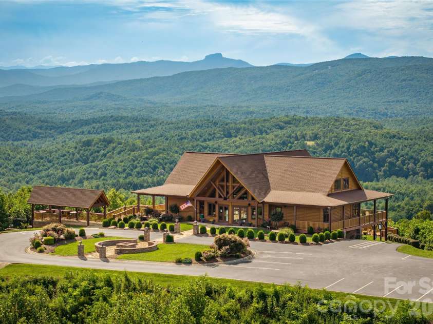 1386 River Club Ridge, Lenoir, NC 28645.  MLS# CAR4417459, YatesRealty ID 46424. 
