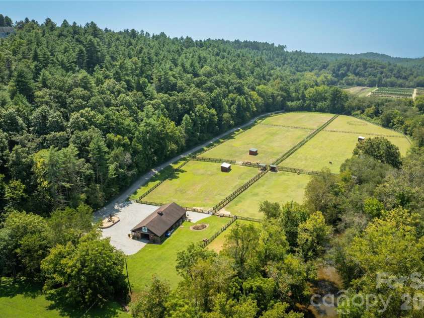 1386 River Club Ridge, Lenoir, NC 28645.  MLS# CAR4417459, YatesRealty ID 46424. 