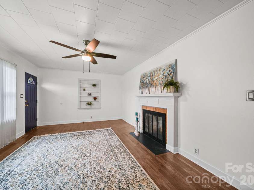 208 Clancy Street, Salisbury, NC 28147.  MLS# CAR4416919, YatesRealty ID 46425. 