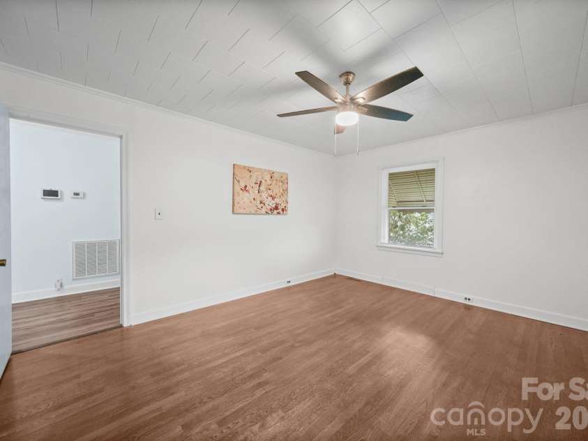 208 Clancy Street, Salisbury, NC 28147.  MLS# CAR4416919, YatesRealty ID 46425. 
